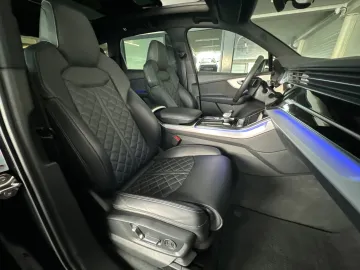 Car image 42
