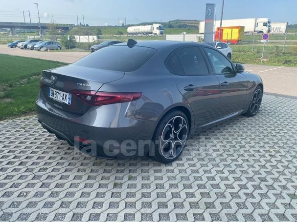 Alfa Romeo Giulia 2.2 Veloce 154 kW image number 3