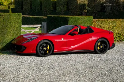 Car image 2