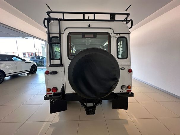 Land Rover Defender 110 TD Wagon 90 kW image number 8