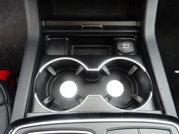 Car image 27