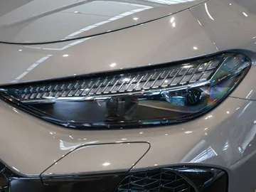 Car image 31