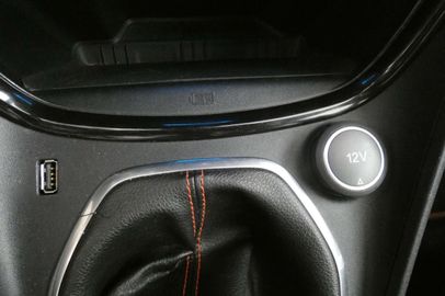 Car image 30