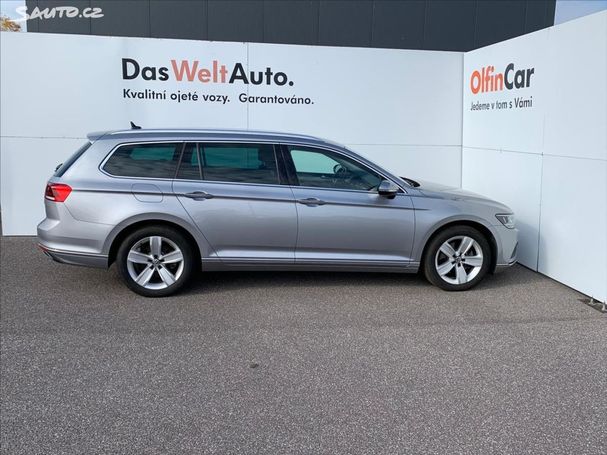 Volkswagen Passat Variant 1.5 TSI Elegance DSG 110 kW image number 3