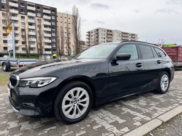 BMW 320d Touring xDrive 140 kW image number 1