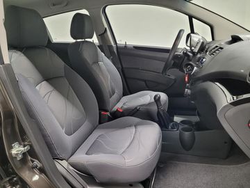 Car image 11