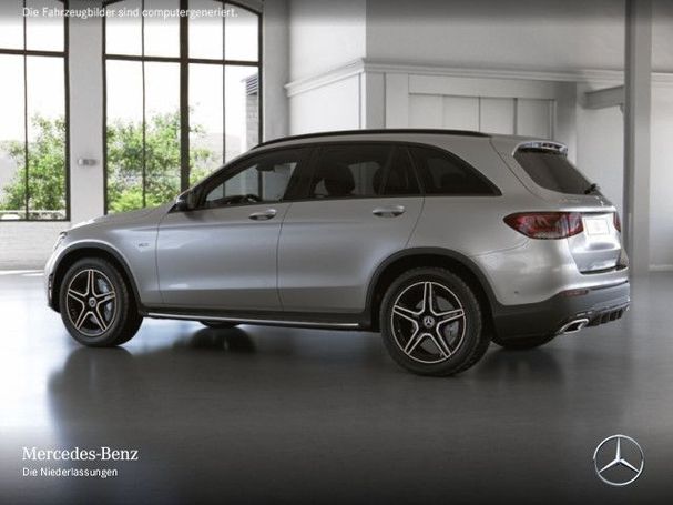 Mercedes-Benz GLC 300 e 235 kW image number 17