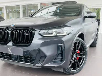 Car image 30