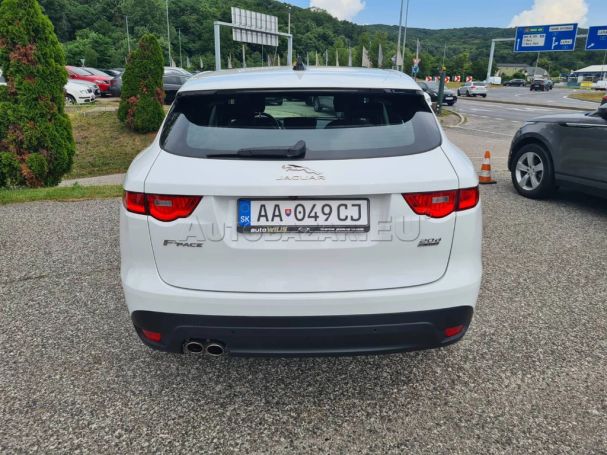 Jaguar F-Pace AWD Prestige 132 kW image number 4