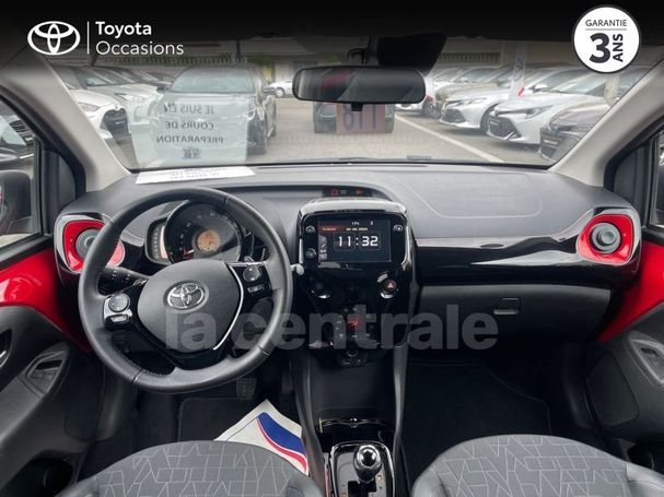 Toyota Aygo X-shift x-clusiv 53 kW image number 8