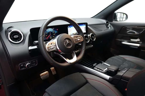 Mercedes-Benz GLA 220 d 140 kW image number 3