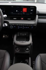 Car image 37