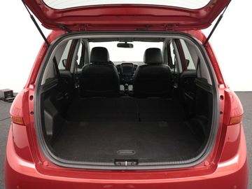 Car image 36