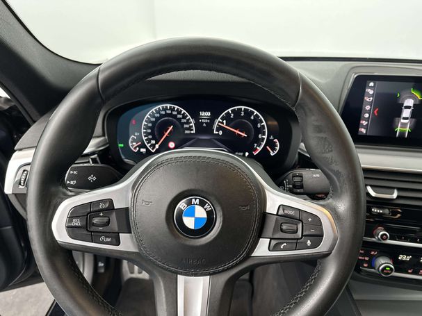 BMW 520i 135 kW image number 9