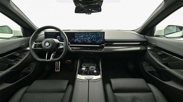 BMW 520d xDrive 145 kW image number 14