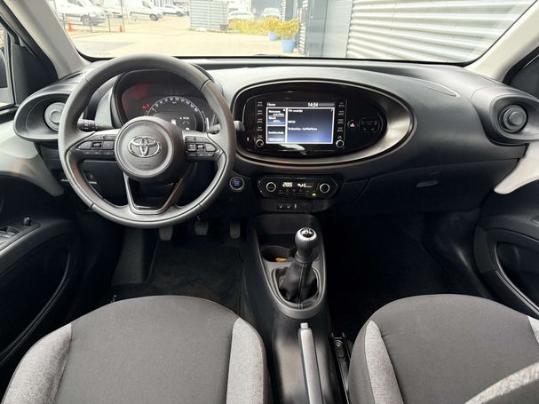 Toyota Aygo X 1.0 VVT-i 53 kW image number 5