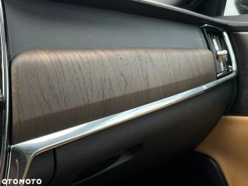 Car image 39