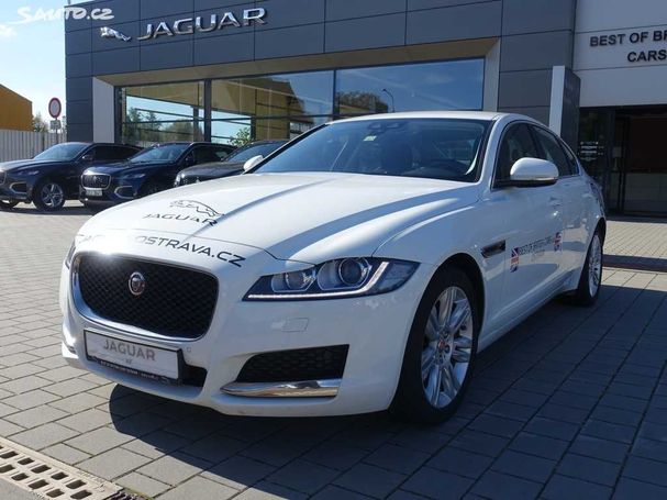 Jaguar XF 132 kW image number 1