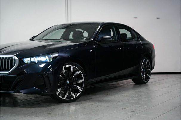 BMW 520i 140 kW image number 10