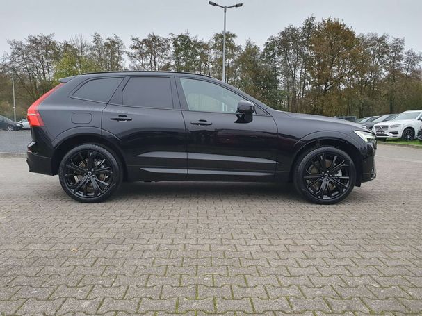 Volvo XC60 T8 Plus Black Edition AWD 335 kW image number 6