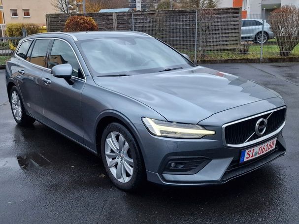 Volvo V60 Momentum 110 kW image number 2