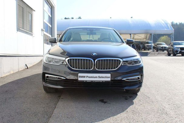 BMW 530 xDrive 215 kW image number 3