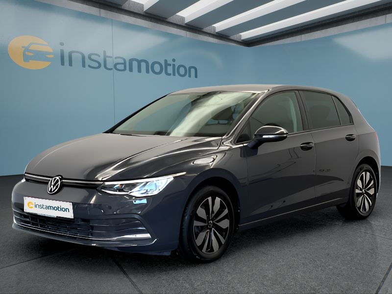 Volkswagen Golf 8 1.0