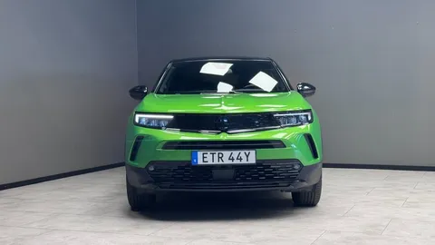 Car image 21