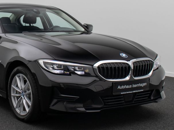 BMW 330 e M Sport 215 kW image number 19