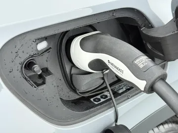 Car image 39