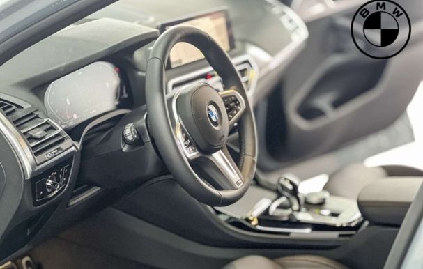 BMW X4 xDrive 140 kW image number 9