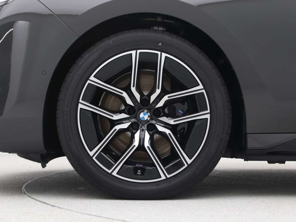 BMW i7 xDrive60 M Sport Pro 400 kW image number 18