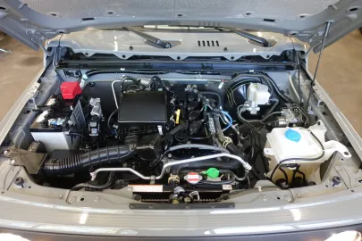 Car image 25