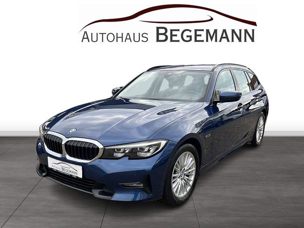 BMW 320 e Touring M Sport 150 kW image number 1