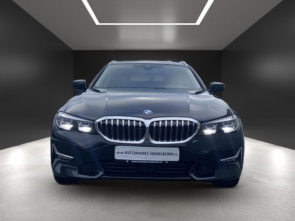 BMW 320d Touring xDrive 140 kW image number 3