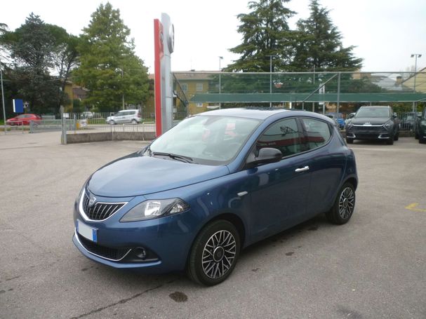 Lancia Ypsilon 51 kW image number 1