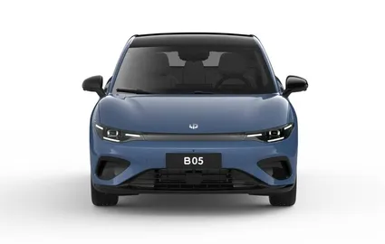 Car image 2
