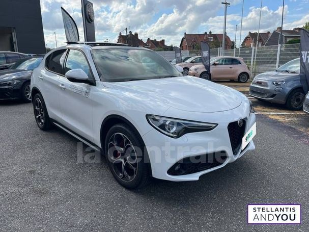 Alfa Romeo Stelvio 2.2 AT8 118 kW image number 2