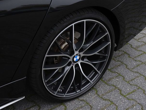 BMW 330 e M Sport 185 kW image number 41