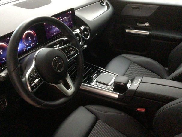 Mercedes-Benz B 250 e Progressive 160 kW image number 8