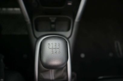 Car image 23