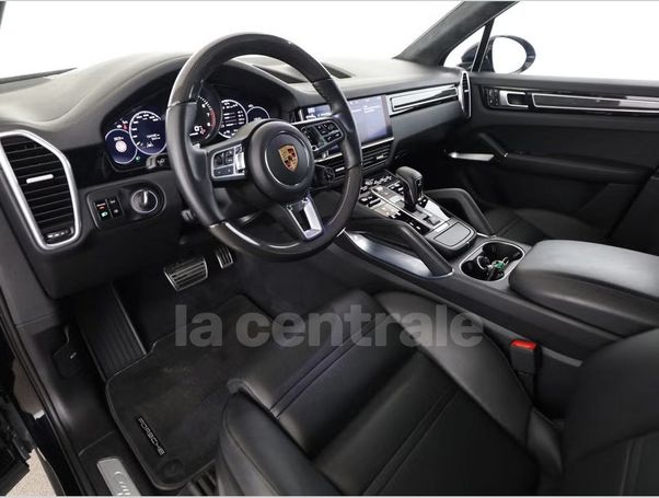 Porsche Cayenne Turbo S E-Hybrid Tiptronic 500 kW image number 6