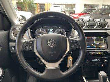 Car image 16