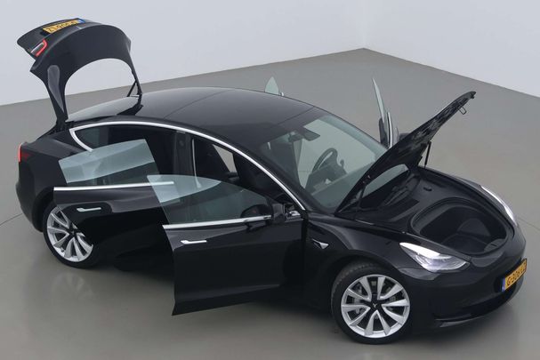 Tesla Model 3 60 Plus 175 kW image number 6