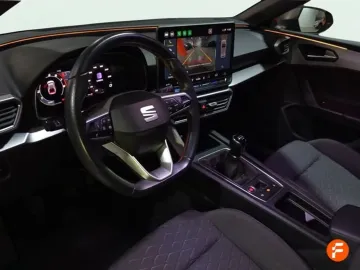 Car image 31
