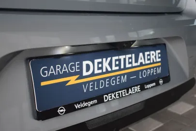 Car image 33