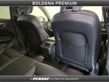 Car image 41