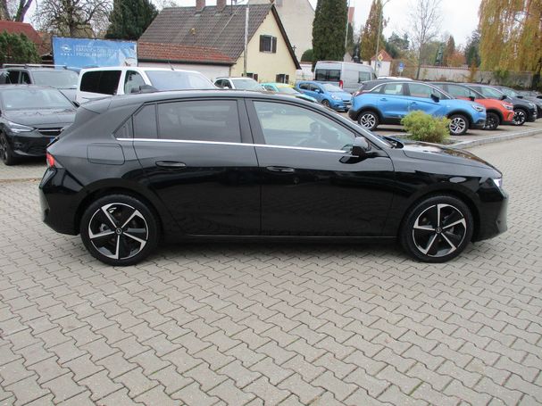 Opel Astra 1.2 Turbo Elegance 96 kW image number 2