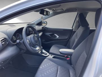 Car image 10