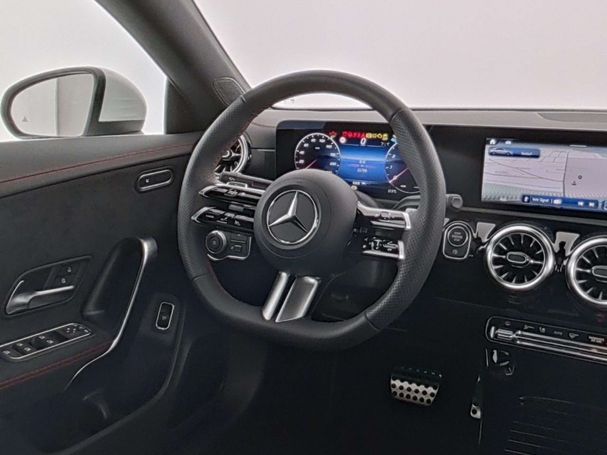 Mercedes-Benz CLA 200 120 kW image number 4